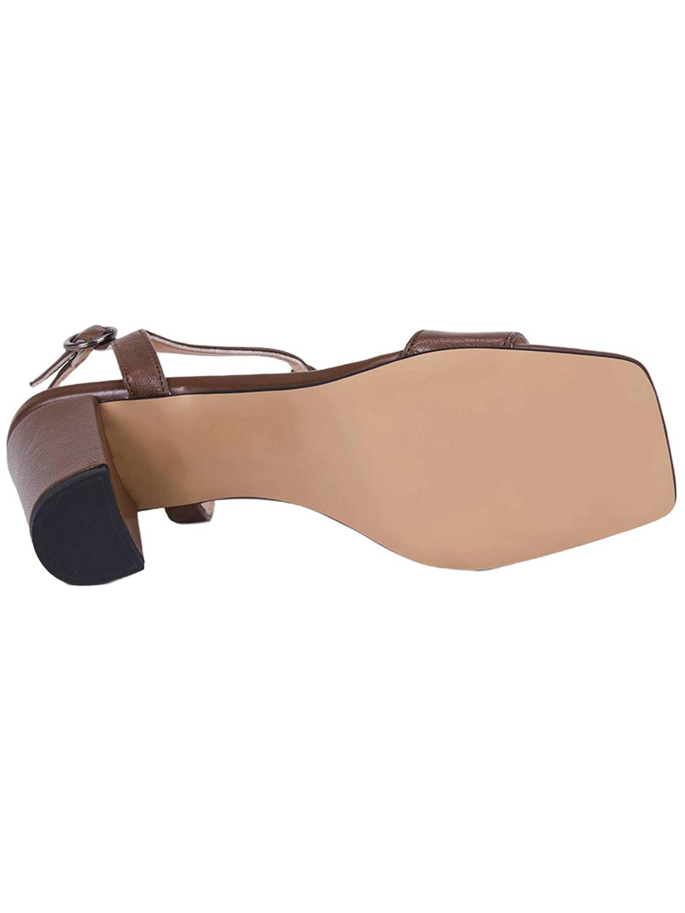 Desa - Sandalias de dedo en marrón