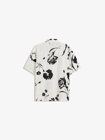Bershka Comfort Fit Skjorte i beige