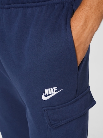 Nike Sportswear Tapered Hose 'Club' in Blau