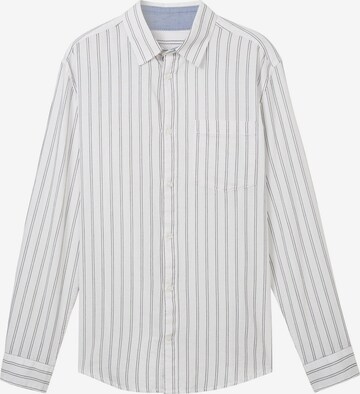 Coupe regular Chemise TOM TAILOR en blanc : devant