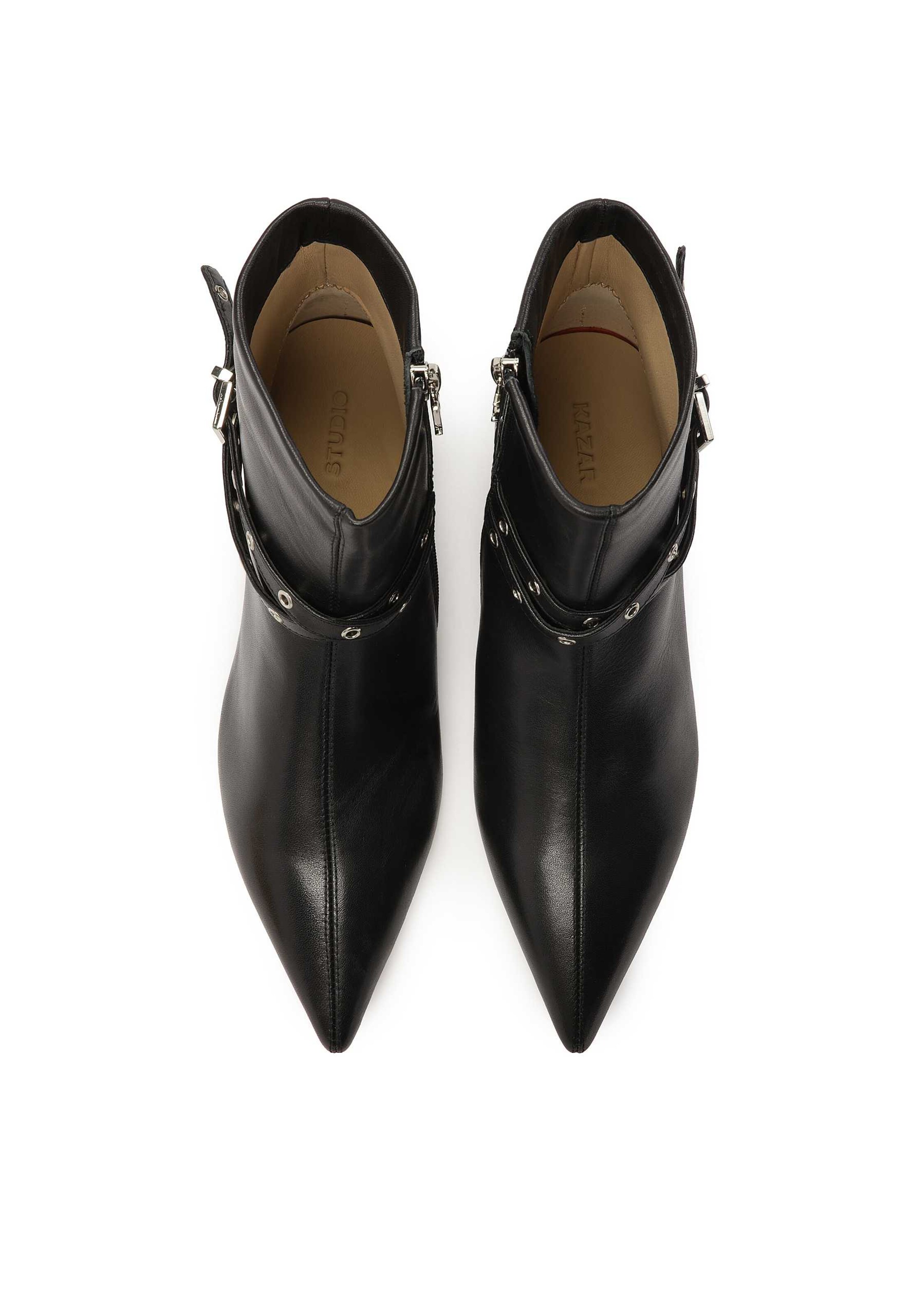 Kazar Studio Pahkluusaapad, värv must