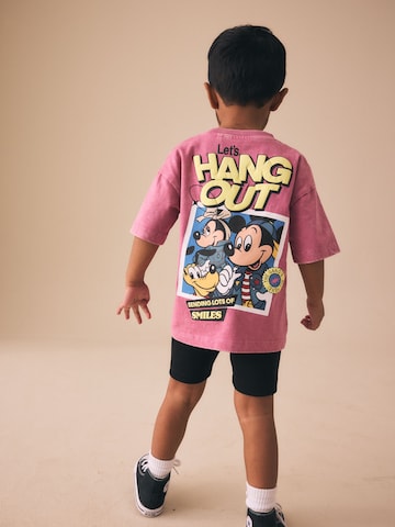 Set de la Next pe roz