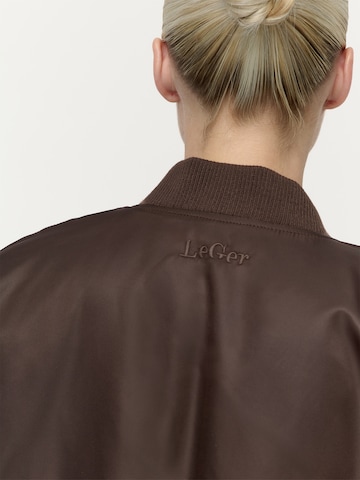 LeGer by Lena Gercke Φθινοπωρινό και ανοιξιάτικο μπουφάν 'Leyli' σε καφέ
