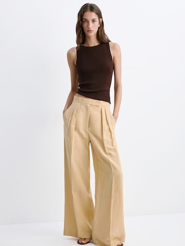 Top in maglia 'SUENYO' di MANGO in marrone