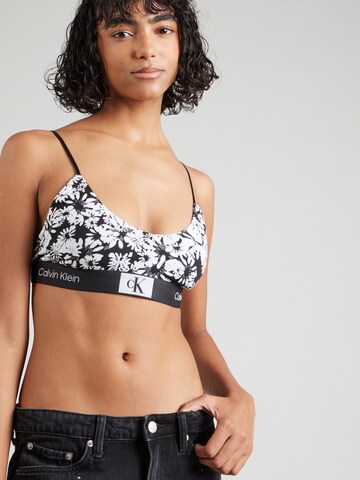 Calvin Klein Underwear Bralette Bra in Black: front