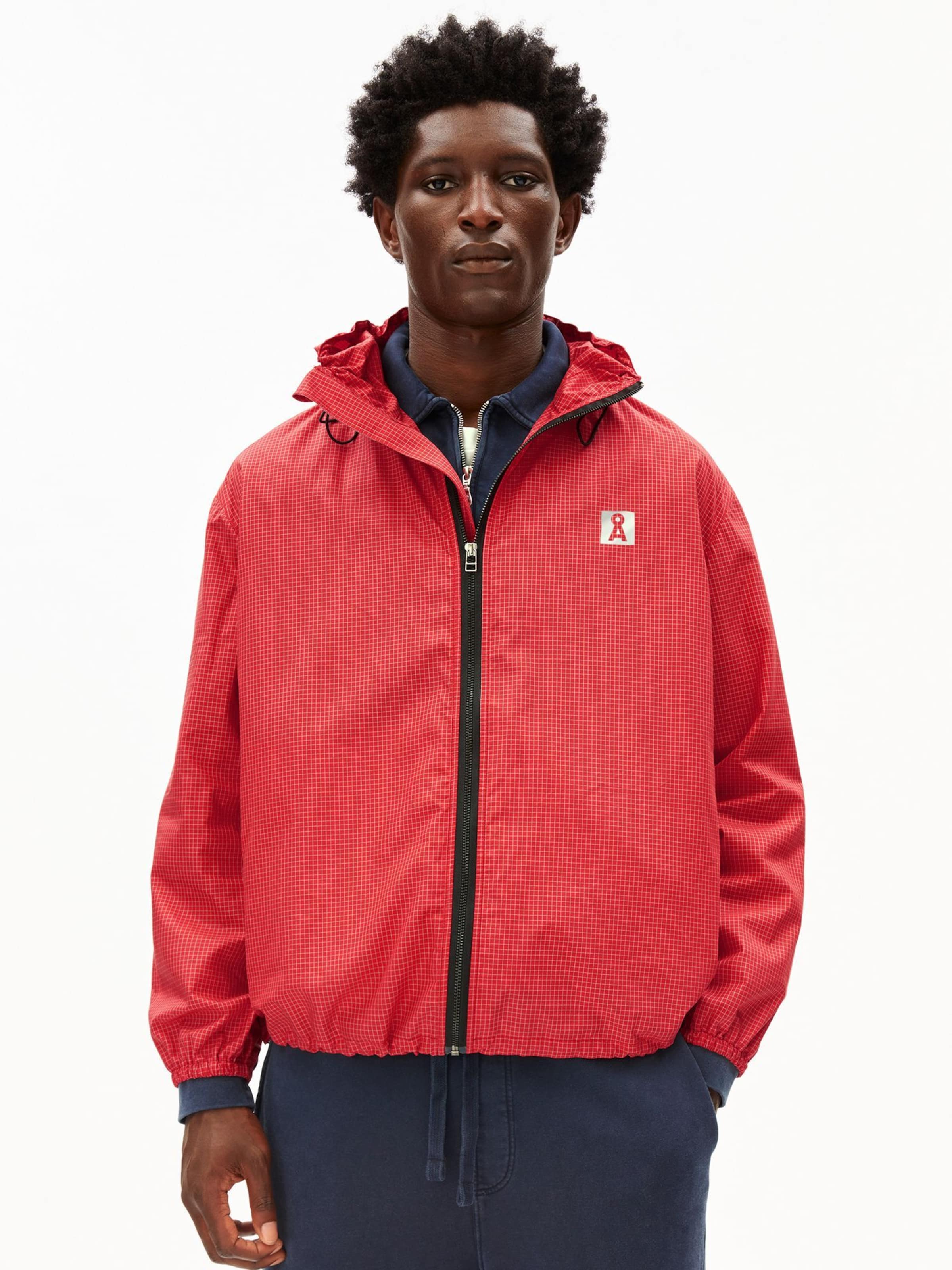 ARMEDANGELS Tussenjas in Rood: voorkant