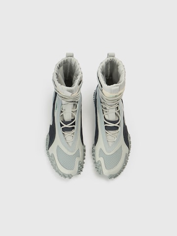 PUMA Veterlaarsjes 'Mostro' in Grijs