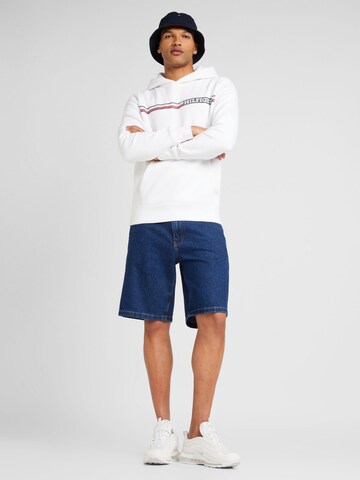 TOMMY HILFIGER Свитшот в Белый