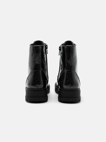Friboo Boot in Black