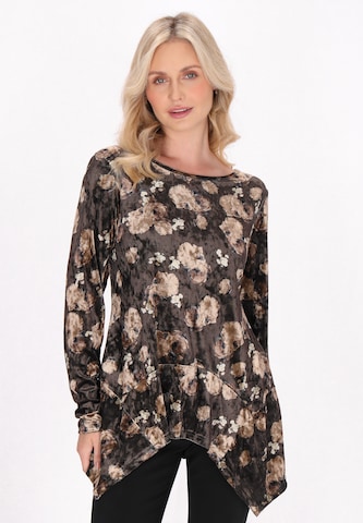 Usha Blouse in Bruin: voorkant