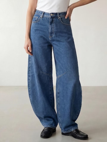Barrel Jeans 'The Joan Barrel Leg Jeans' di ARMIE in blu