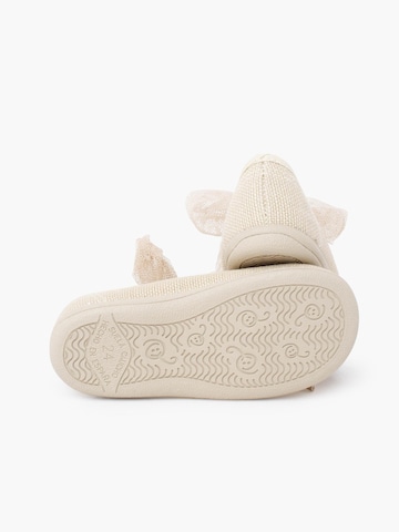 Pisamonas - Bailarina en beige