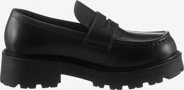 VAGABOND SHOEMAKERS Classic Flats 'Cosmo' in Black