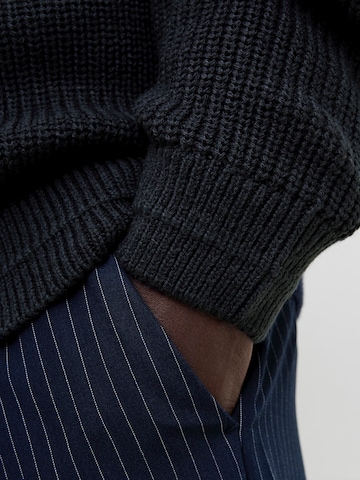 JACK & JONES Плетена жилетка 'JJCONNOR' в синьо