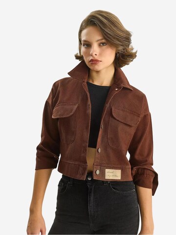 Bianco Lucci - Casaco meia-estação em castanho: frente