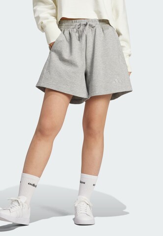 ADIDAS SPORTSWEAR - Loosefit Pantalón deportivo 'All Szn' en gris: frente