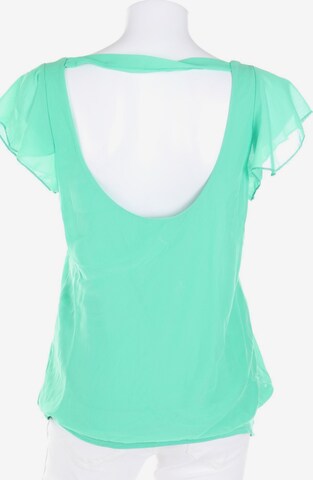 TOUT FEU TOUT FEMME Blouse & Tunic in M in Green: front
