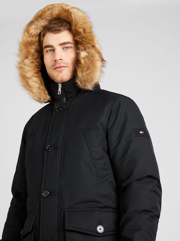 TOMMY HILFIGER Zimní parka 'Rockie' – černá