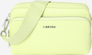 Sac à bandoulière Calvin Klein en vert : devant