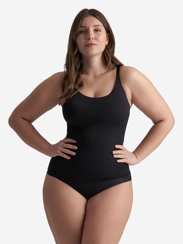 Haut modelant 'Invisible Singlet' Bye Bra en noir : devant