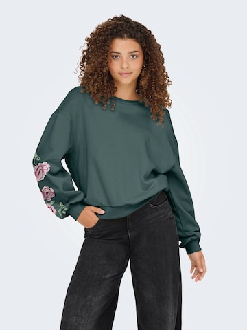 Sweat-shirt 'ONLBROOKLYN' ONLY en vert : devant