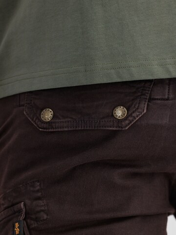ALPHA INDUSTRIES Tapered Hose 'Combat' in Braun
