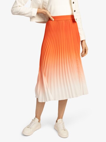 APART Skirt in Orange: front