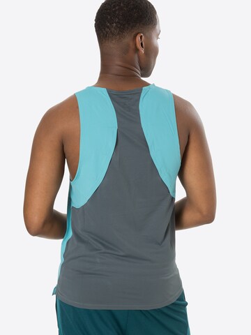 UNDER ARMOUR Funktionsshirt  'Iso Chill' in Blau