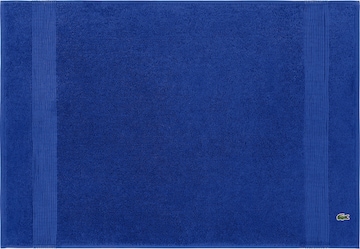 LACOSTE Bademåtte 'Le Croco' i blå: forside