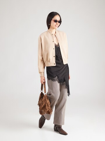 Veste mi-saison 'Ko44nni' Hailys en beige