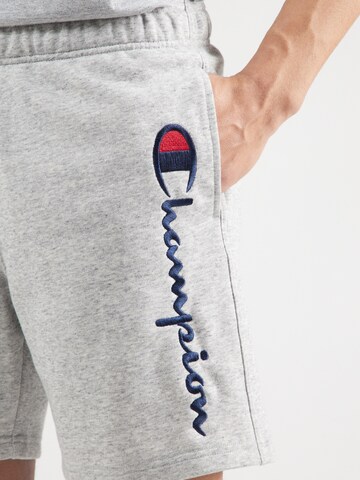 regular Pantaloni di Champion Authentic Athletic Apparel in grigio