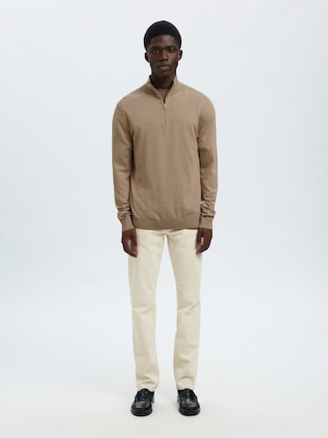 SELECTED Regular Fit Pullover 'SLHBERG' in Braun