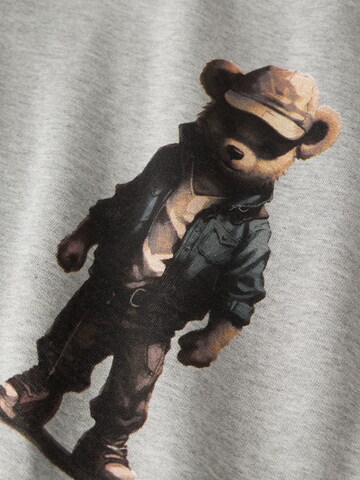 LMTD Sweatshirt in Grey