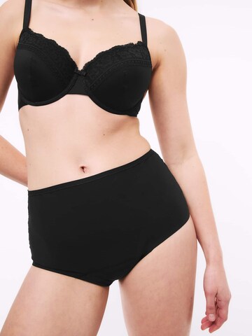 Marks & Spencer Slip in Zwart