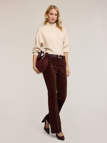 évasé Pantalon MOTIVI en marron