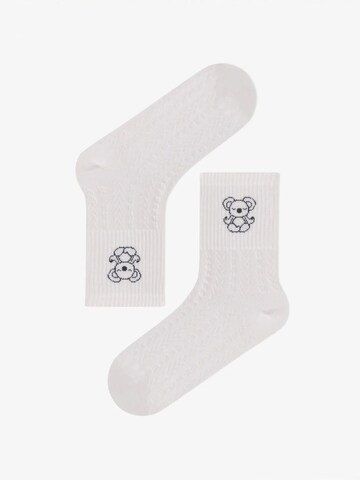 Penti Sokid 'PENTI Animal World Paar Sneakersocken', värv valge