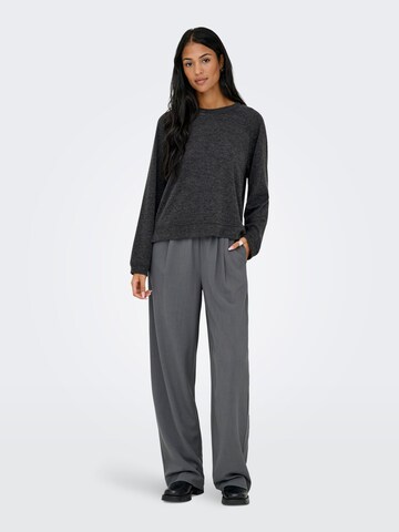 ONLY Regular Trousers 'ONLSVEA' in Grey: front