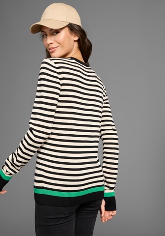 KangaROOS Pullover in Grün