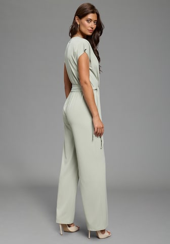 LAURA SCOTT Jumpsuit in Grün