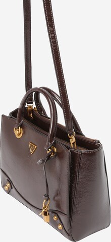GUESS Handväska 'Amantea' i brun: framsida