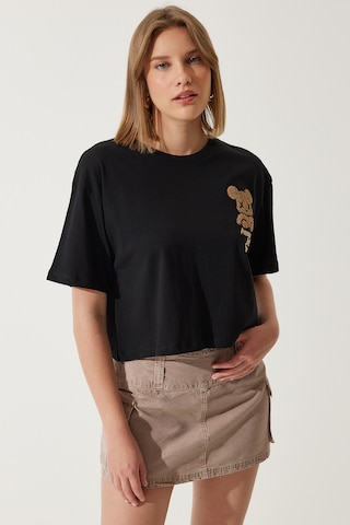 Happiness İstanbul - Camisa em preto