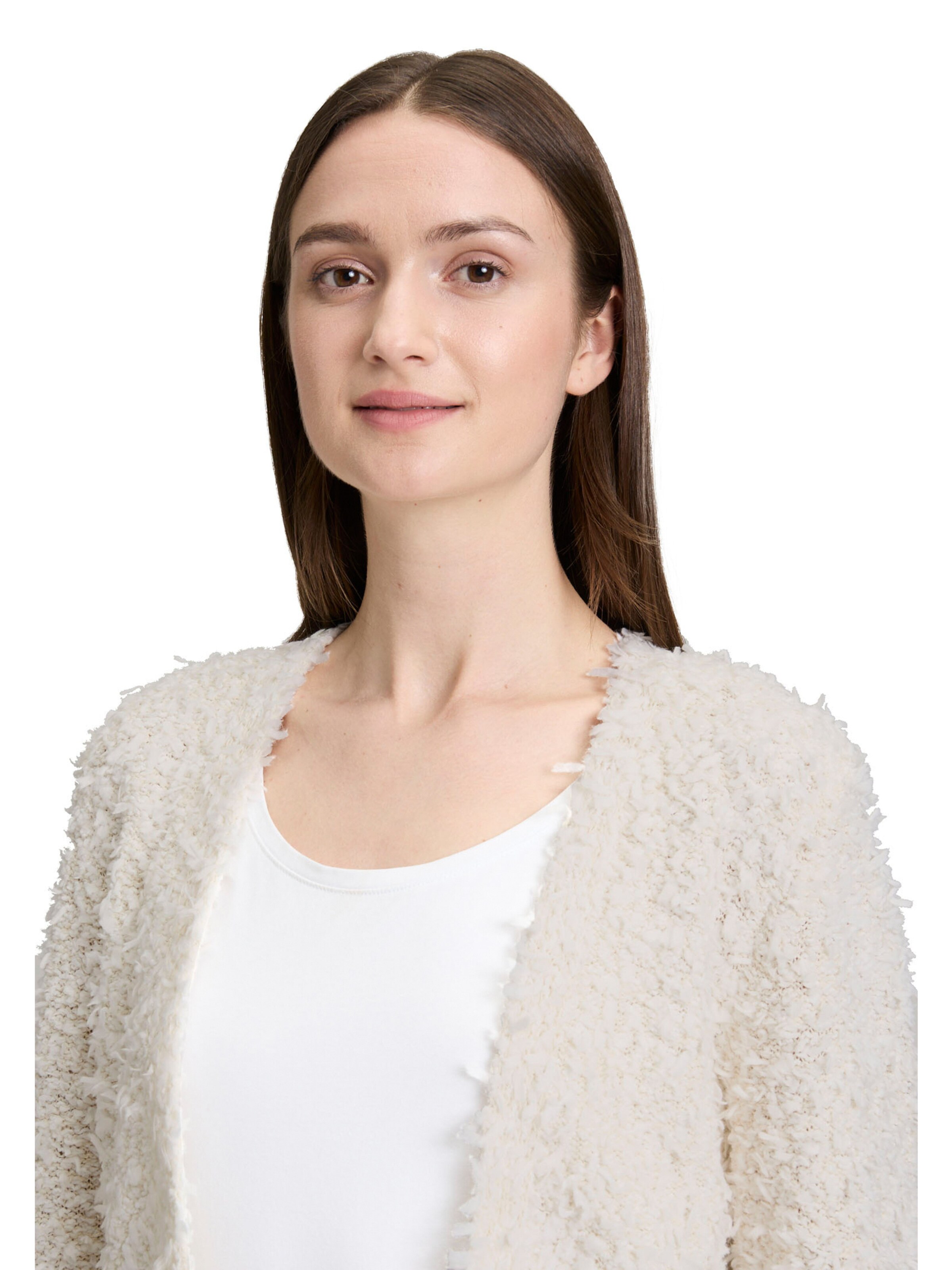 Betty & Co Strickjacke in Beige