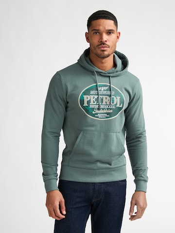 Petrol Industries Sweatshirt i grön: framsida