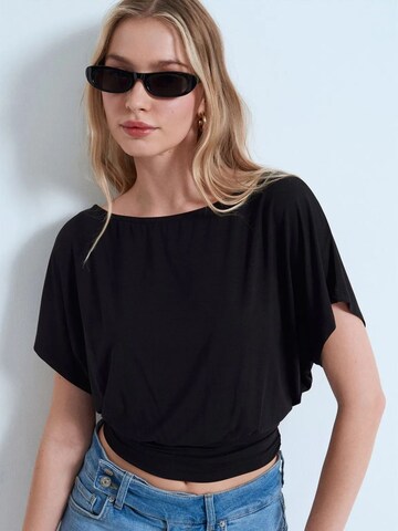 T-shirt Dilvin en noir