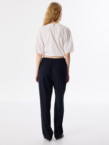 Twist Regular Pants in Blue