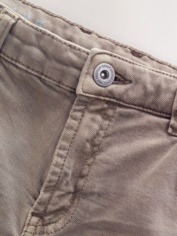 Next Slimfit Jeans i brun