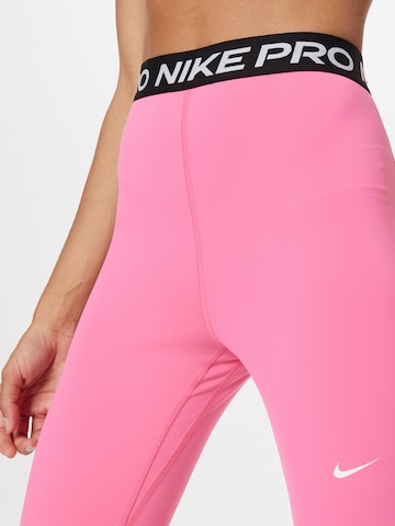 NIKE Skinny Sporthose in Pink