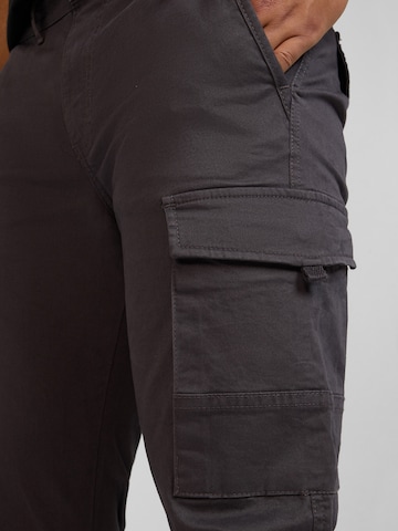 WOTEGA Slim fit Cargo Pants '341' in Grey