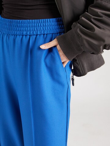 Wide leg Pantaloni con pieghe 'WINNIE AYA' di VILA in blu
