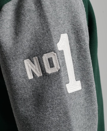 Superdry Tussenjas in Groen